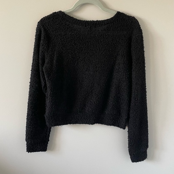 Textured Knit Sweater - Long-Sleeve - Cropped Length - Black - Picture 2 of 4